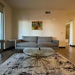 2Br Weho Mid Century Lux Condo