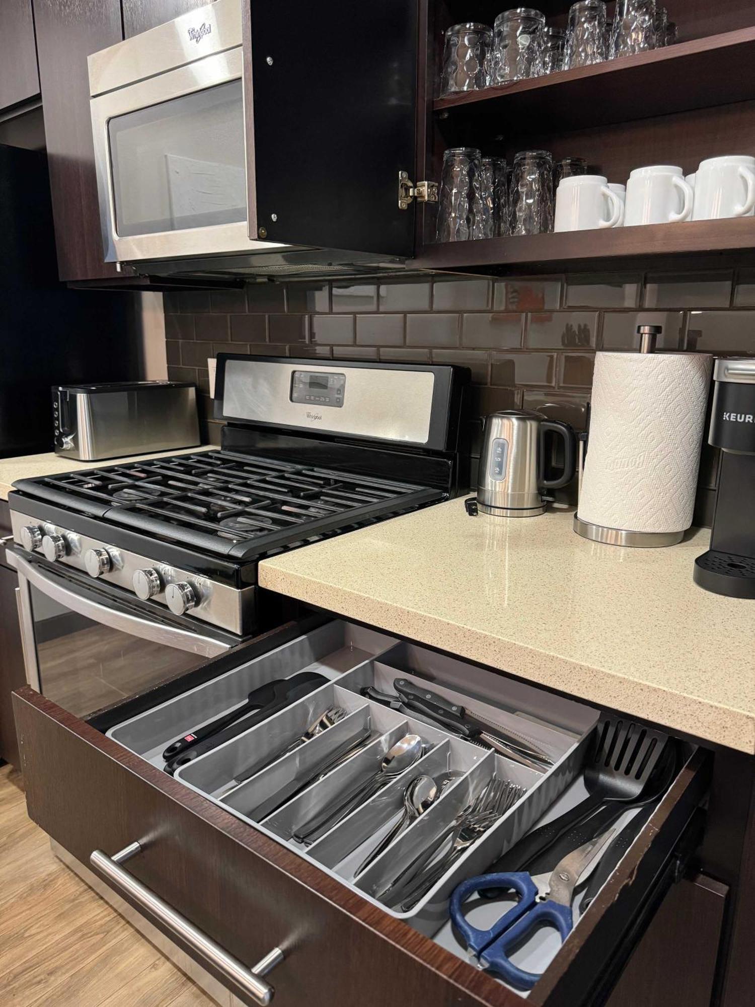 Apartment 2br Weho Mid Century Lux *